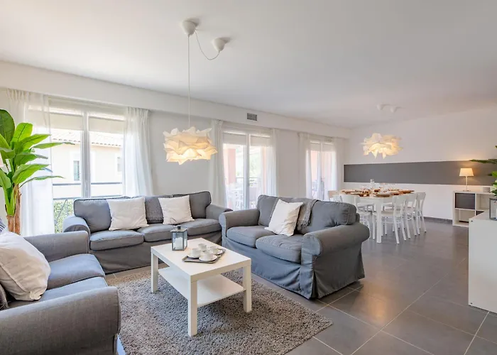 De Stephanie By Interhome Feriehus *